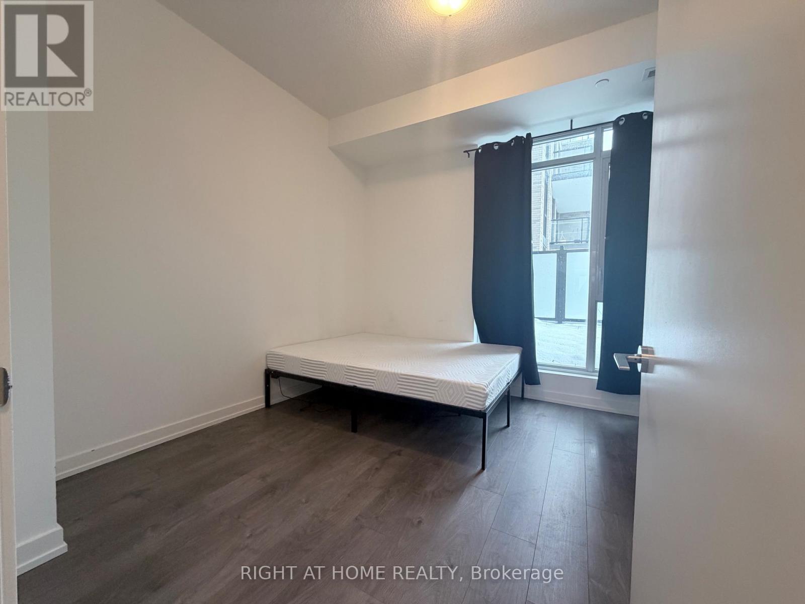 218 - 55 Duke Street W, Kitchener, Ontario  N2H 0B4 - Photo 24 - X12499602