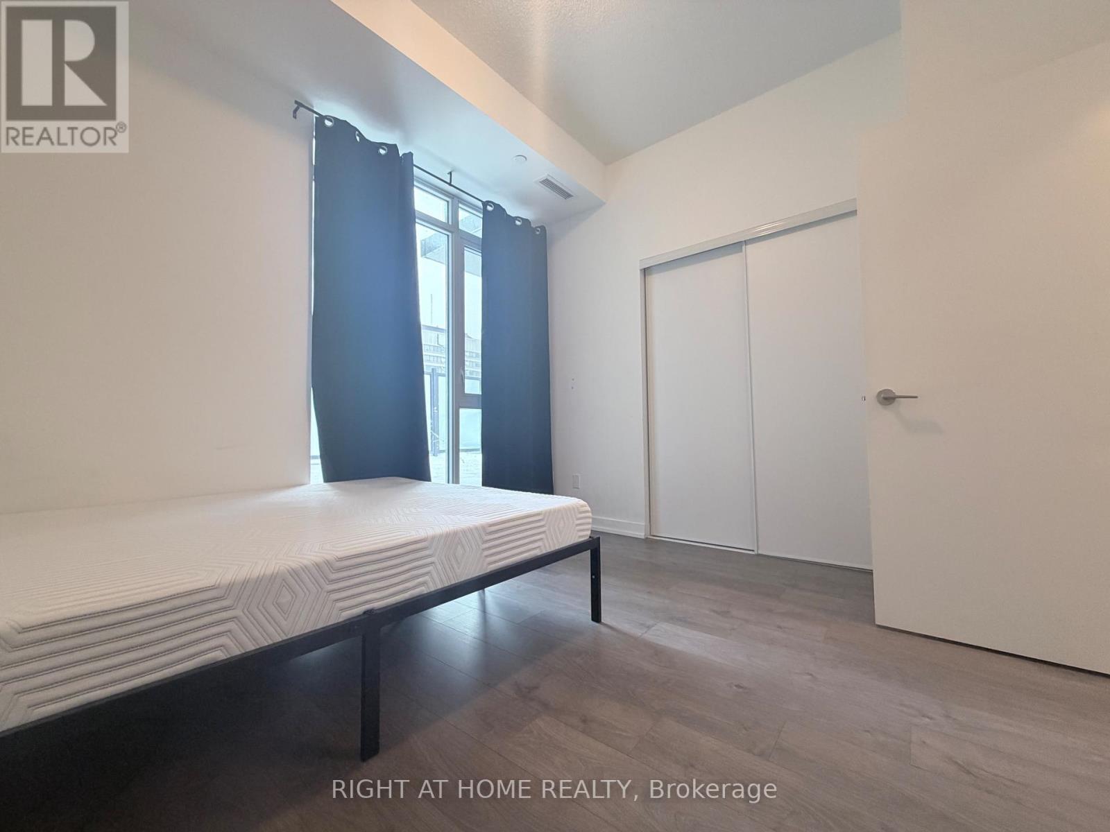 218 - 55 Duke Street W, Kitchener, Ontario  N2H 0B4 - Photo 26 - X12499602