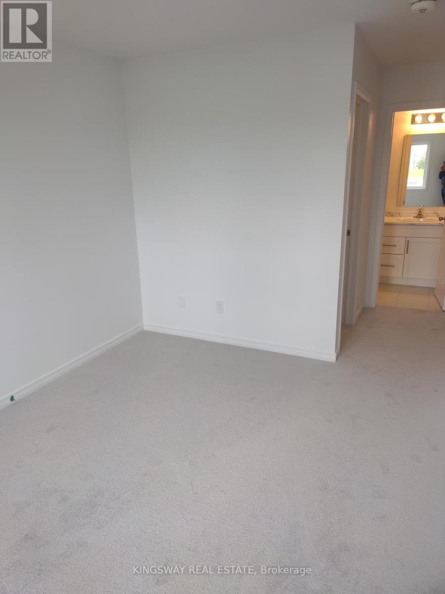 20 West Mill Street, North Dumfries, Ontario  N0B 1E0 - Photo 15 - X12628674