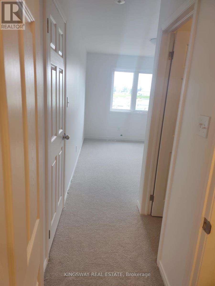 20 West Mill Street, North Dumfries, Ontario  N0B 1E0 - Photo 16 - X12628674