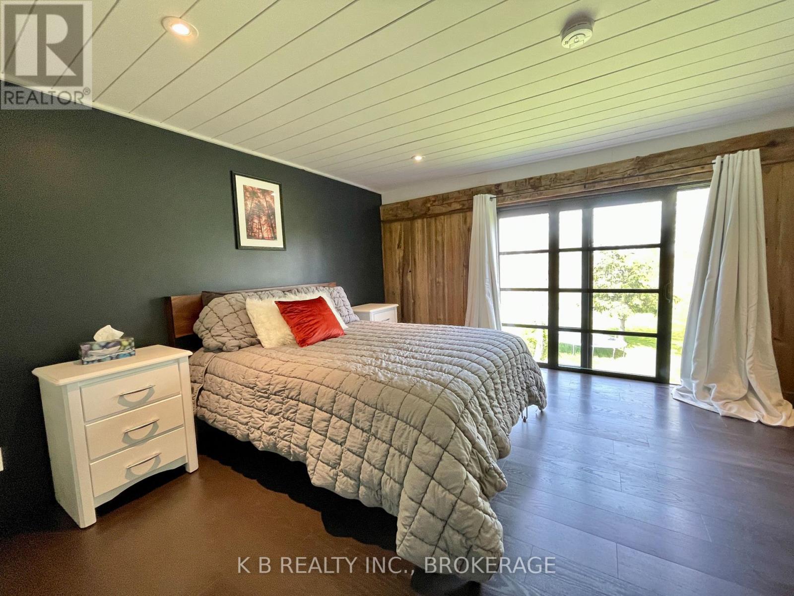 9261 33 Highway, Greater Napanee, Ontario K0H 1G0 - Photo 11 - X12639898