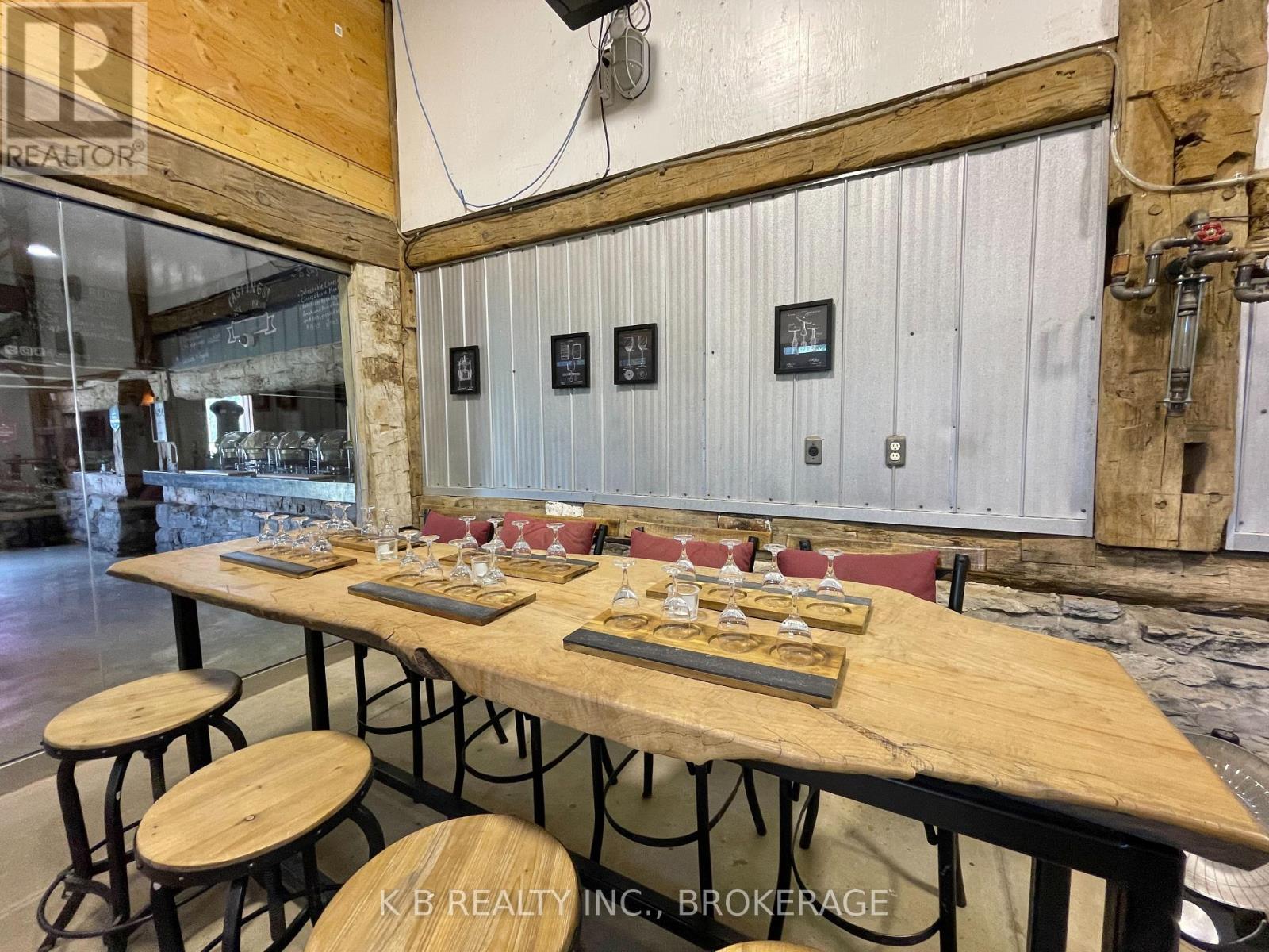 9261 33 Highway, Greater Napanee, Ontario K0H 1G0 - Photo 5 - X12639898