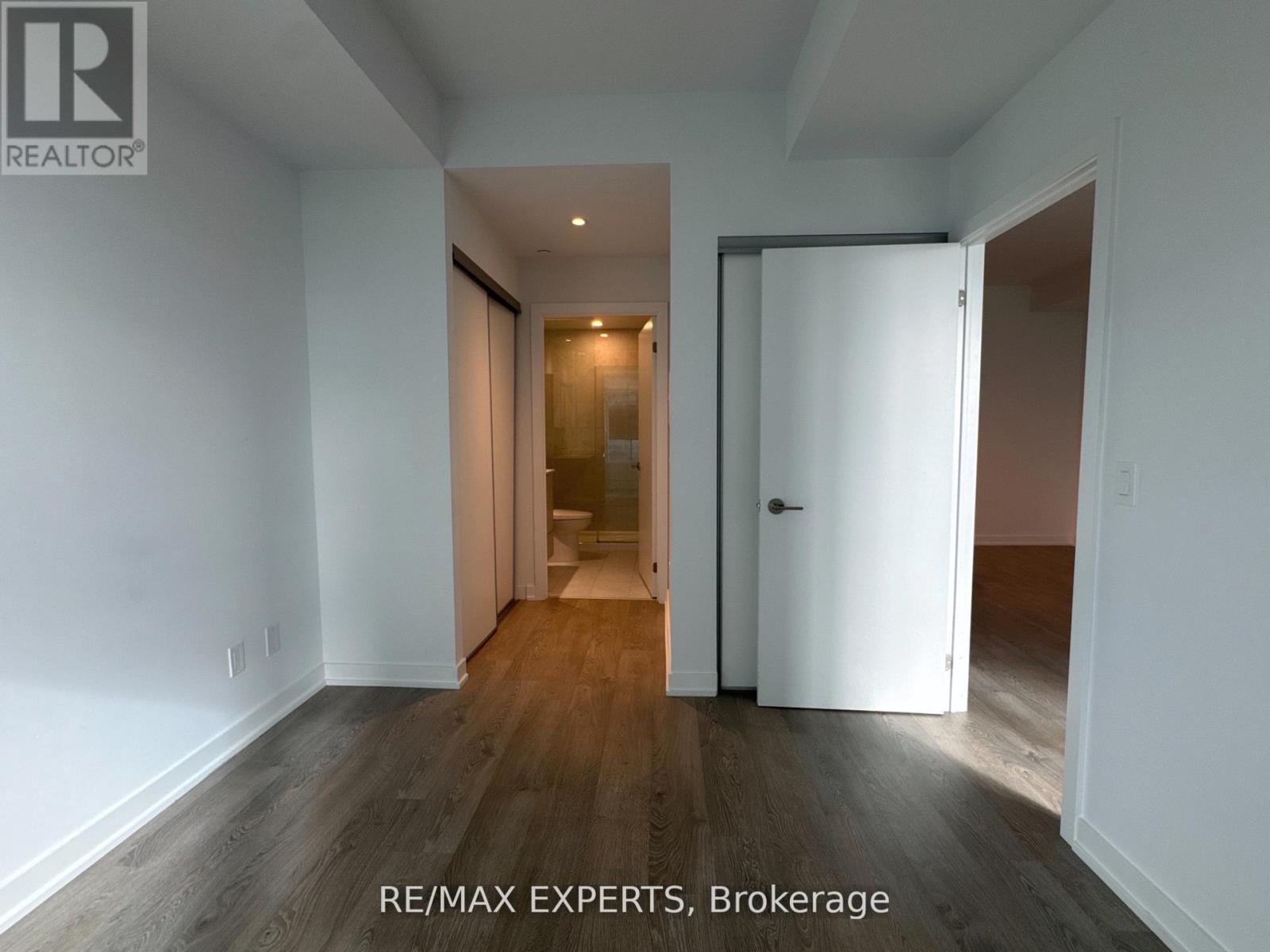 2211 - 1926 Lake Shore Boulevard W, Toronto, Ontario  M6S 1A1 - Photo 23 - W12674212