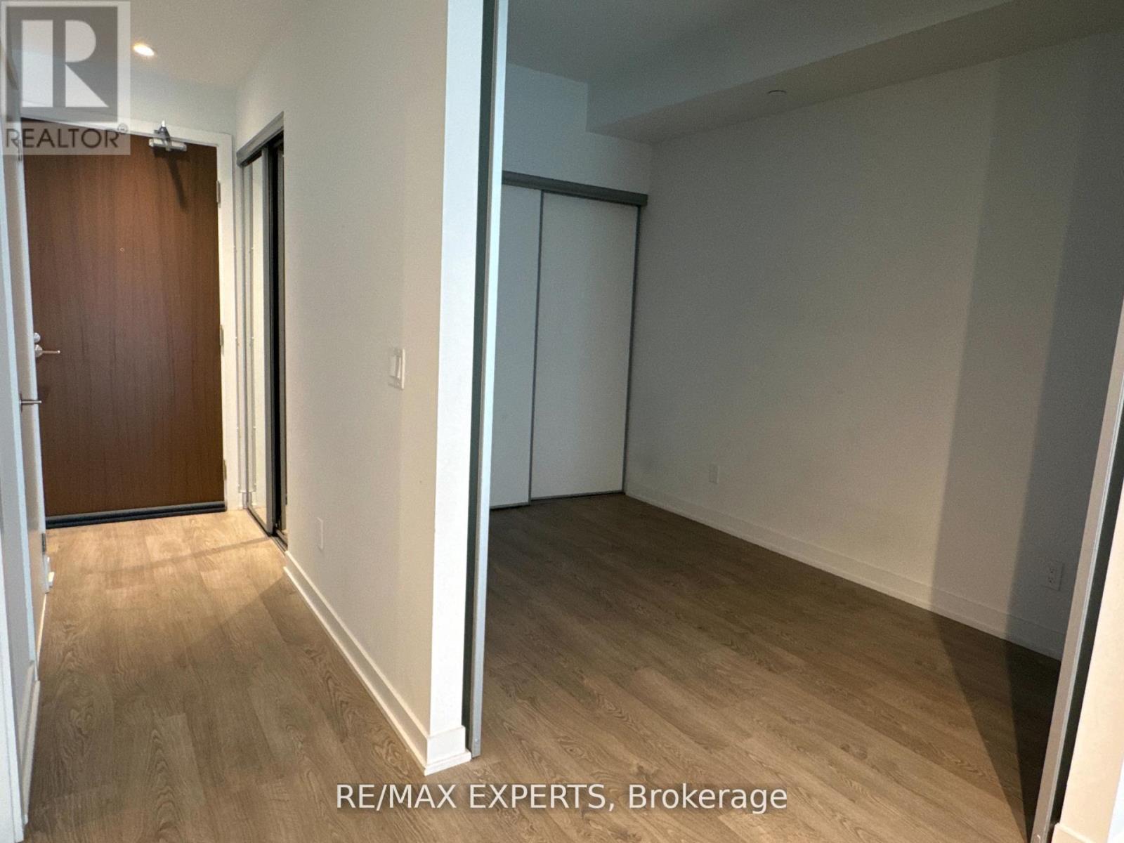 2211 - 1926 Lake Shore Boulevard W, Toronto, Ontario  M6S 1A1 - Photo 32 - W12674212