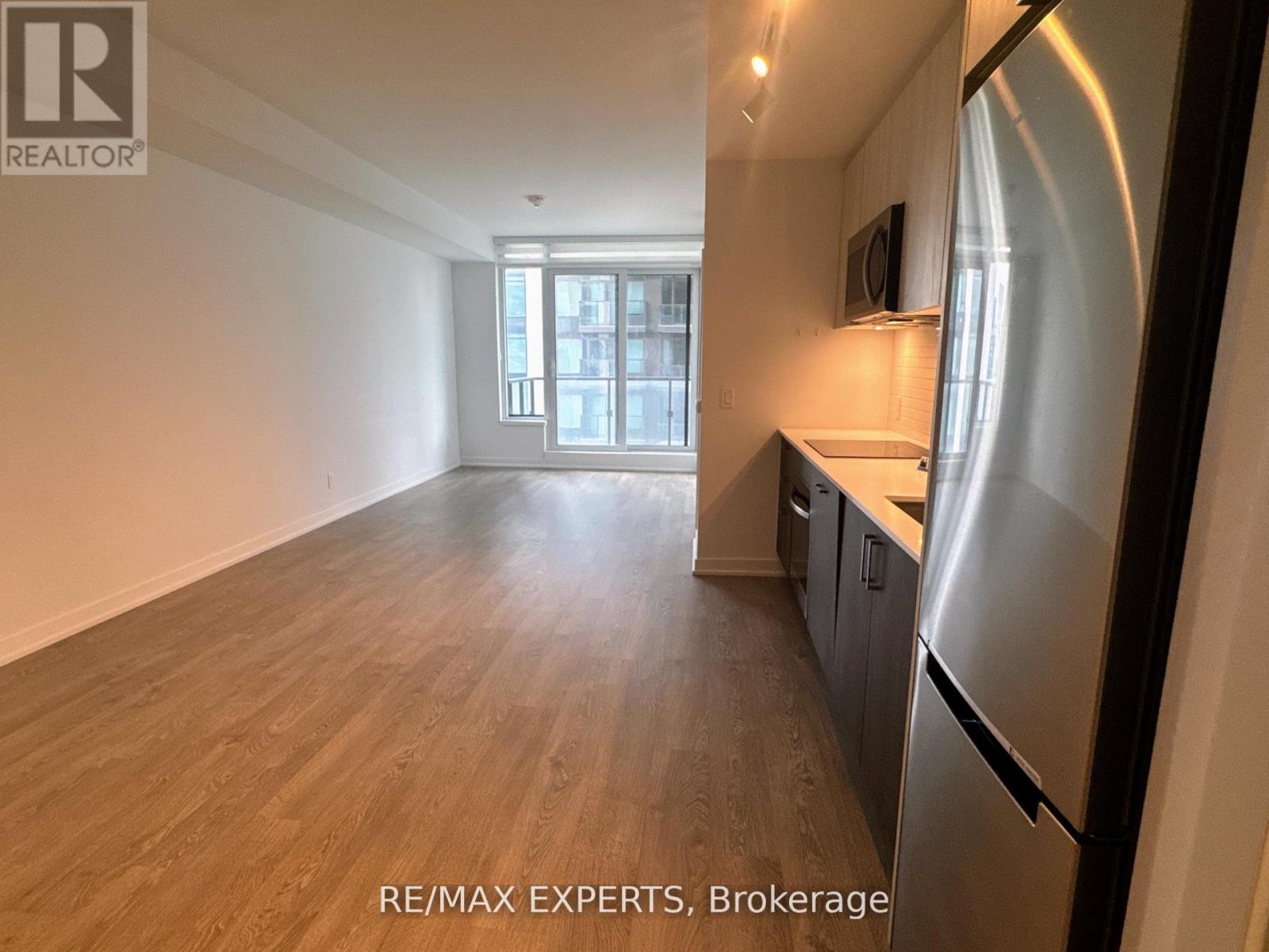 2211 - 1926 Lake Shore Boulevard W, Toronto, Ontario  M6S 1A1 - Photo 5 - W12674212