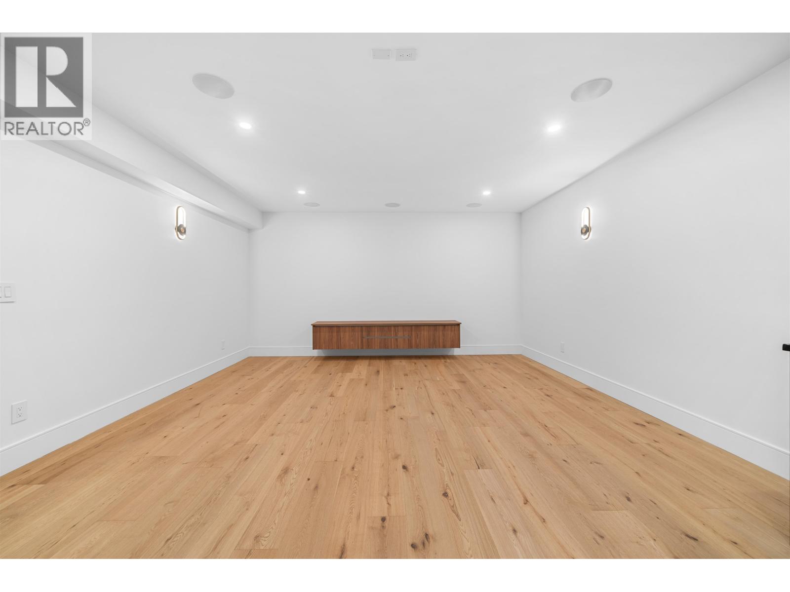 687 Poplar Street, Coquitlam, British Columbia  V3J 3K7 - Photo 35 - R3075158