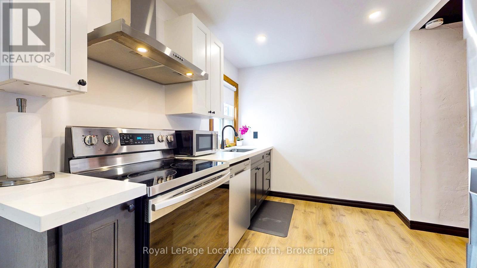 452 Hurontario Street, Collingwood, Ontario  L9Y 2M9 - Photo 17 - S12674320