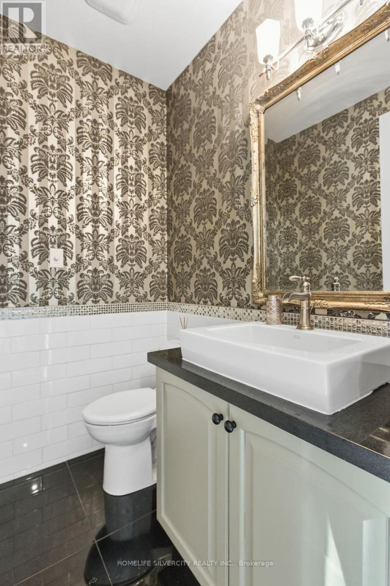 492 Rougemount Drive, Pickering, Ontario  L1W 2B9 - Photo 29 - E12671482