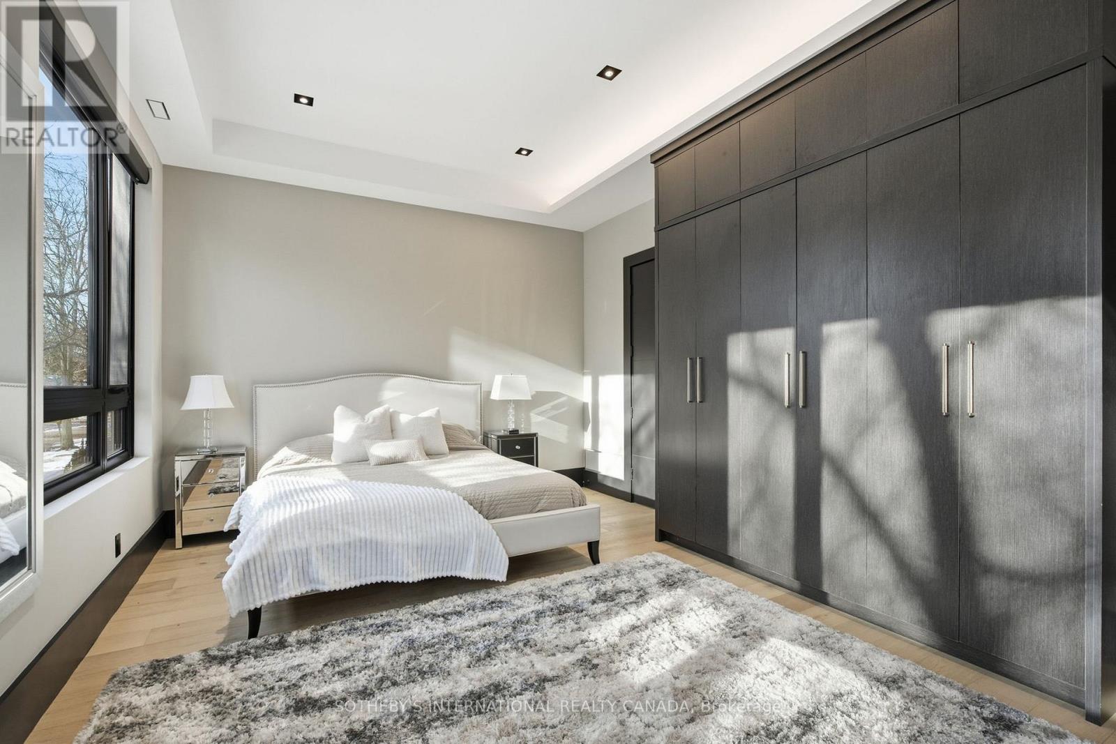 62 Edenvale Crescent, Toronto, Ontario  M9A 4A6 - Photo 20 - W12656418