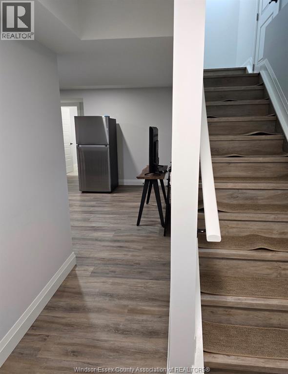 MLS# 26000372: 336 MARLA CRESCENT, Lakeshore, Canada