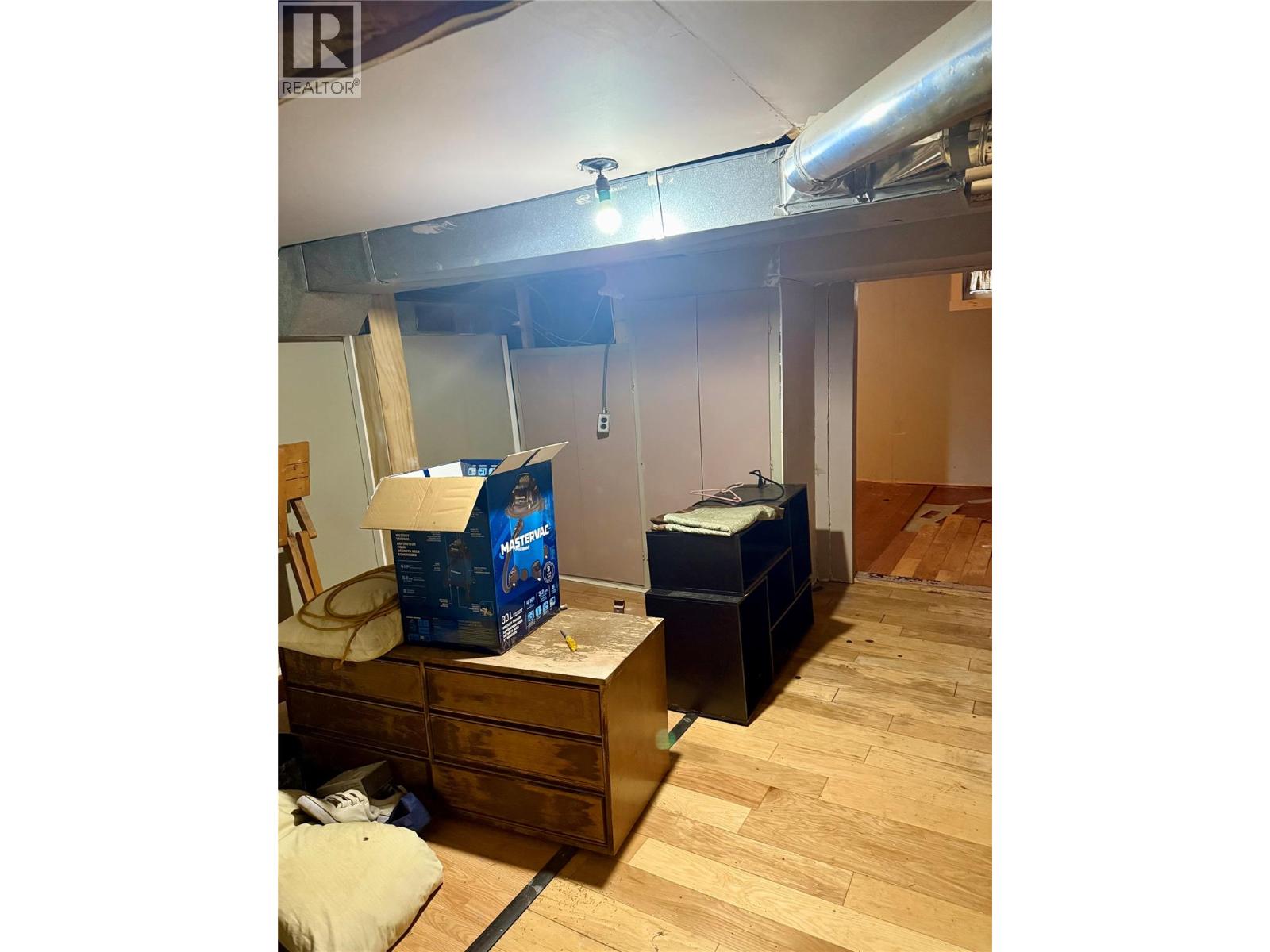 712 Victoria Avenue N, Cranbrook, British Columbia  V1C 3Y4 - Photo 12 - 10372132