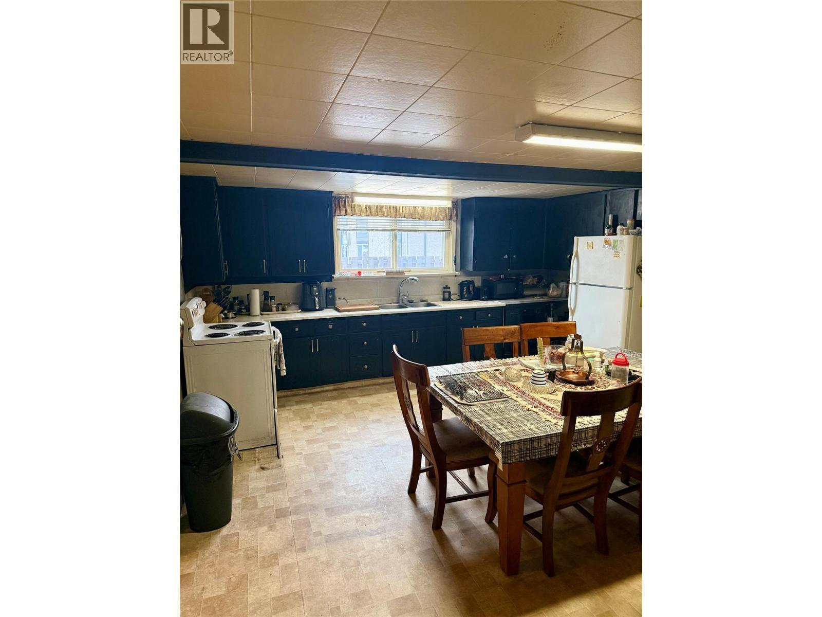 712 Victoria Avenue N, Cranbrook, British Columbia  V1C 3Y4 - Photo 5 - 10372132