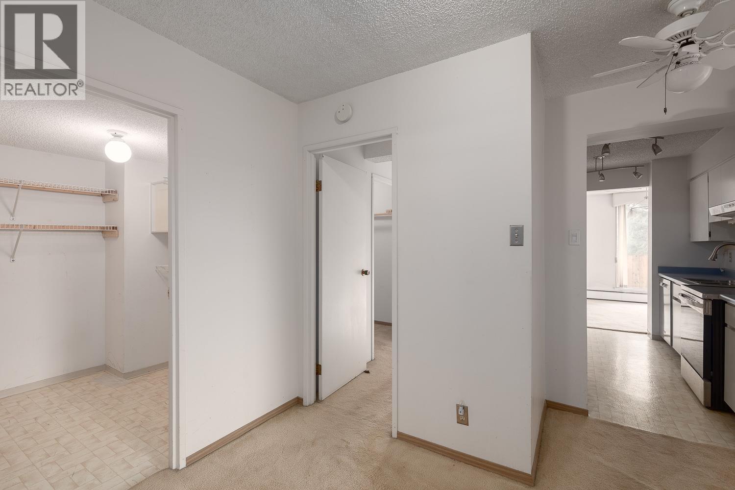 903 2024 Fullerton Avenue, North Vancouver, British Columbia  V7P 3G4 - Photo 10 - R3065345