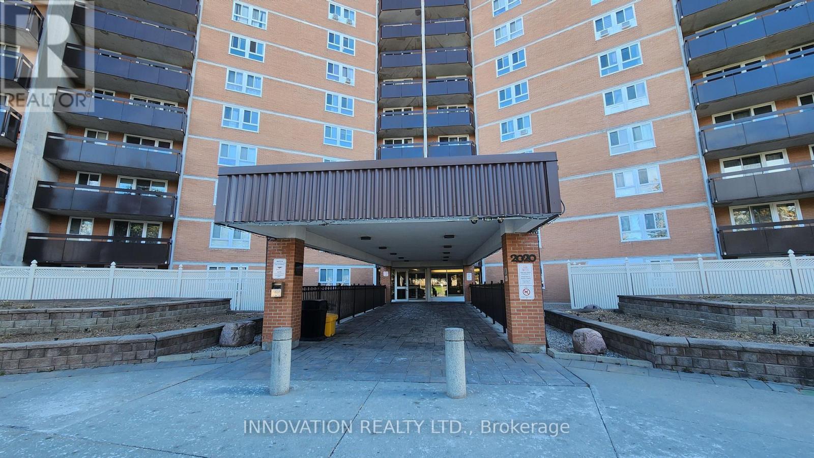 1206 - 2020 Jasmine Crescent, Ottawa, Ontario  K1J 8K5 - Photo 2 - X12674360