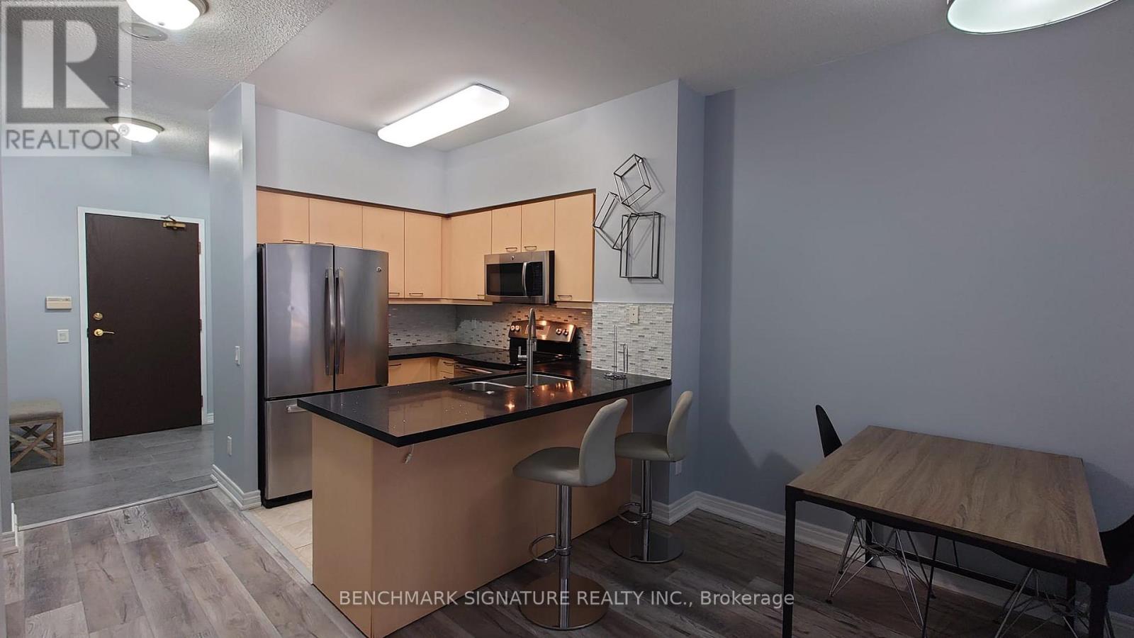 110 - 25 Times Avenue, Markham, Ontario  L3T 7X5 - Photo 4 - N12671476