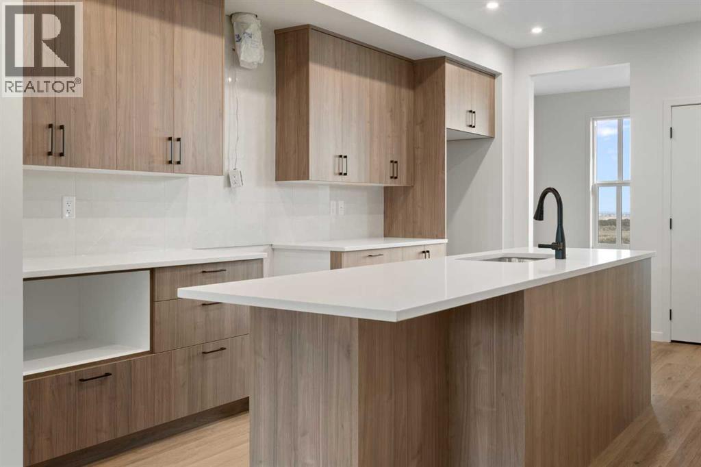 49 Annette Landing Nw, Calgary, Alberta  T3R 2J7 - Photo 3 - A2270399