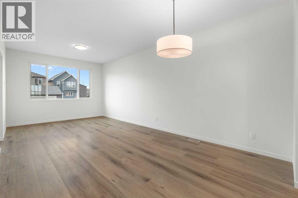 49 Annette Landing Nw, Calgary, Alberta  T3R 2J7 - Photo 12 - A2270399