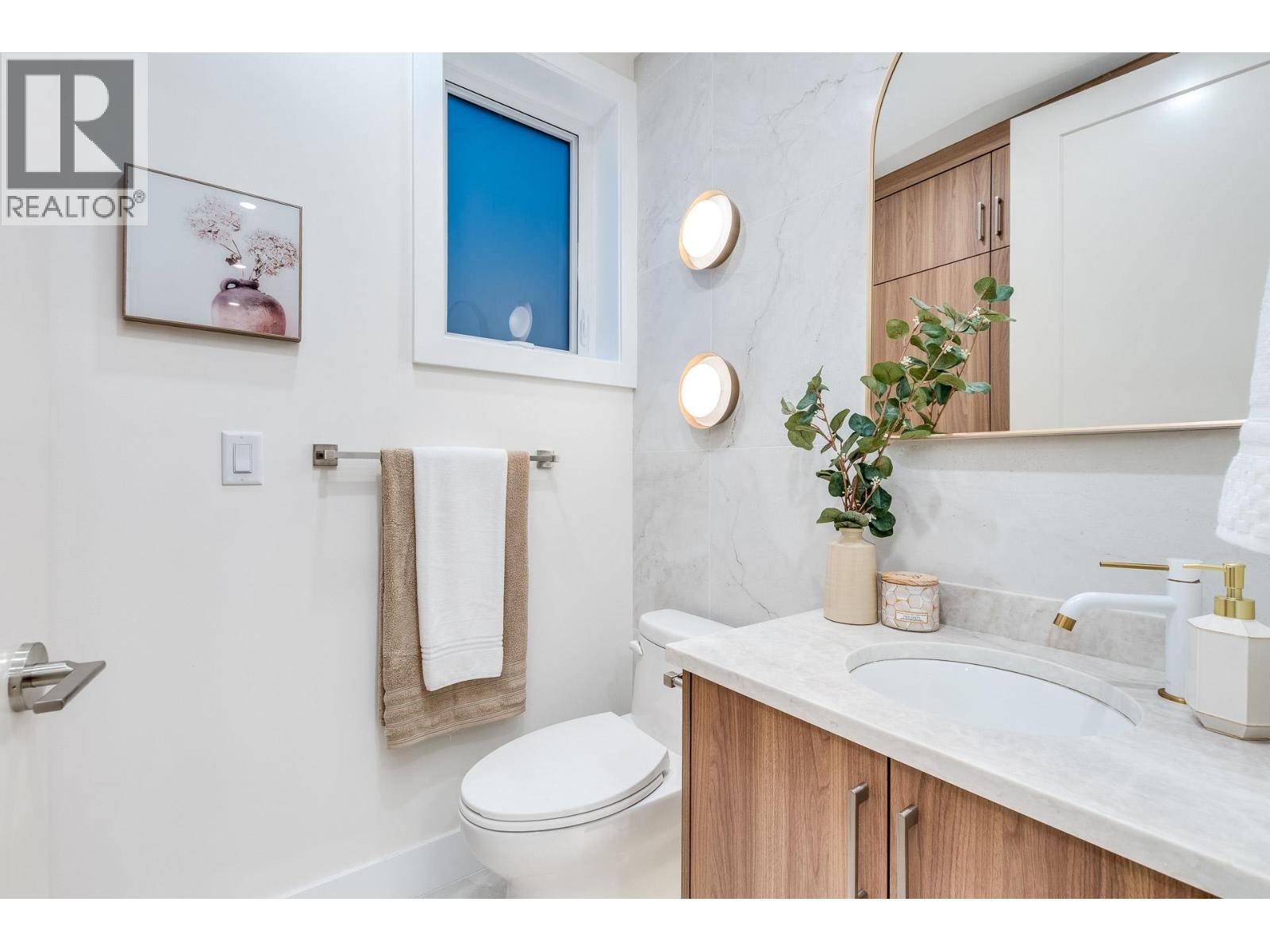 1 2943 E 44th Avenue, Vancouver, British Columbia  V5R 3A9 - Photo 13 - R3077151