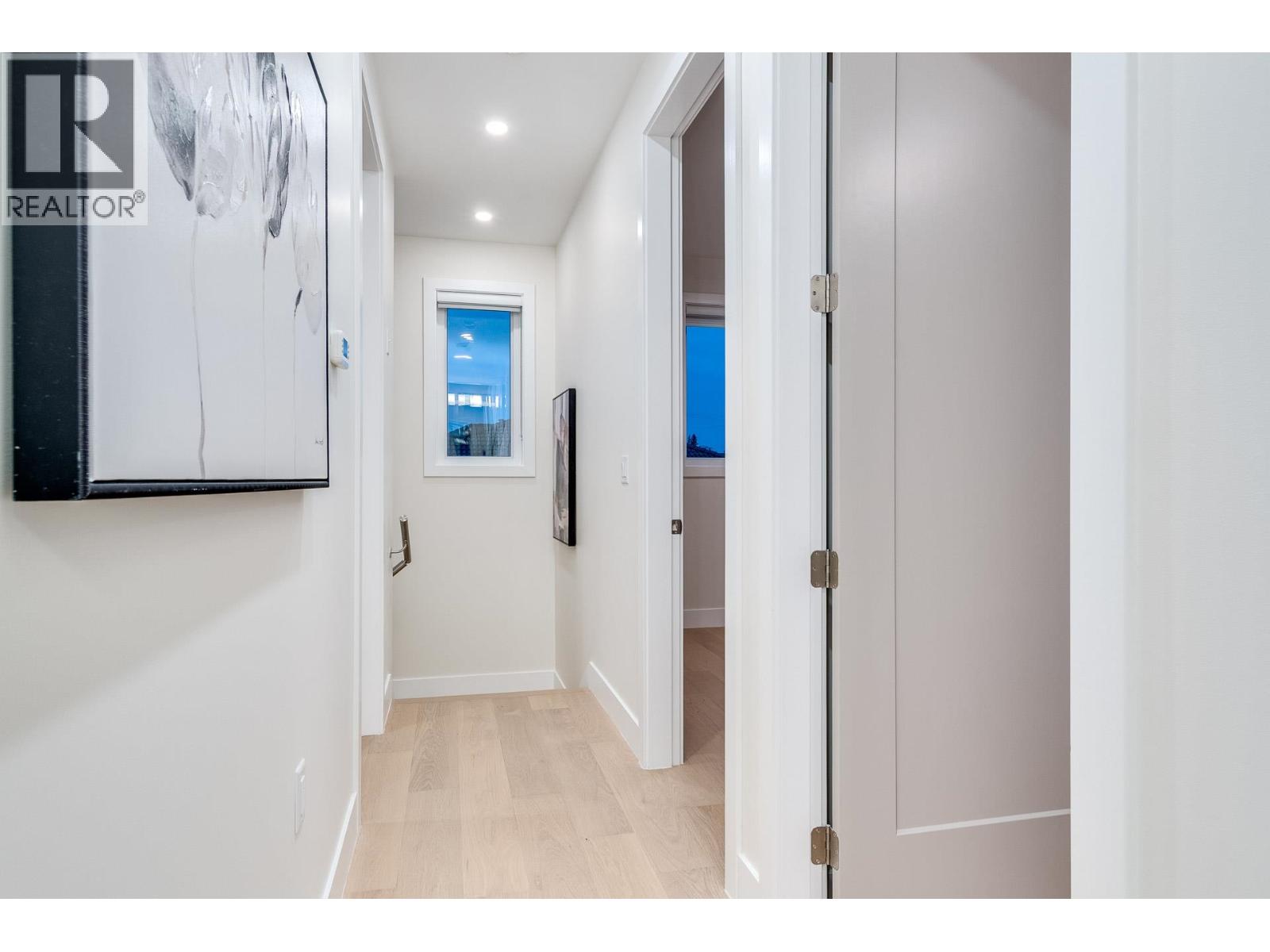 1 2943 E 44th Avenue, Vancouver, British Columbia  V5R 3A9 - Photo 15 - R3077151