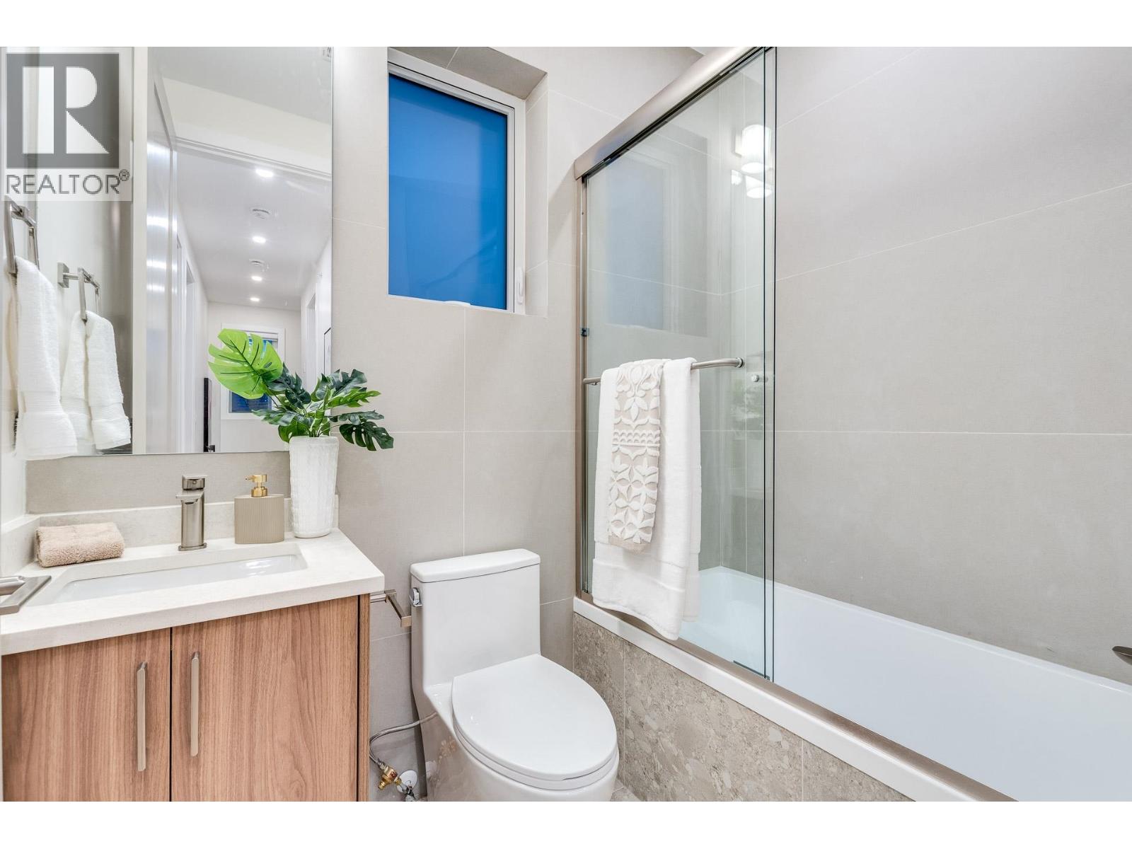 1 2943 E 44th Avenue, Vancouver, British Columbia  V5R 3A9 - Photo 16 - R3077151