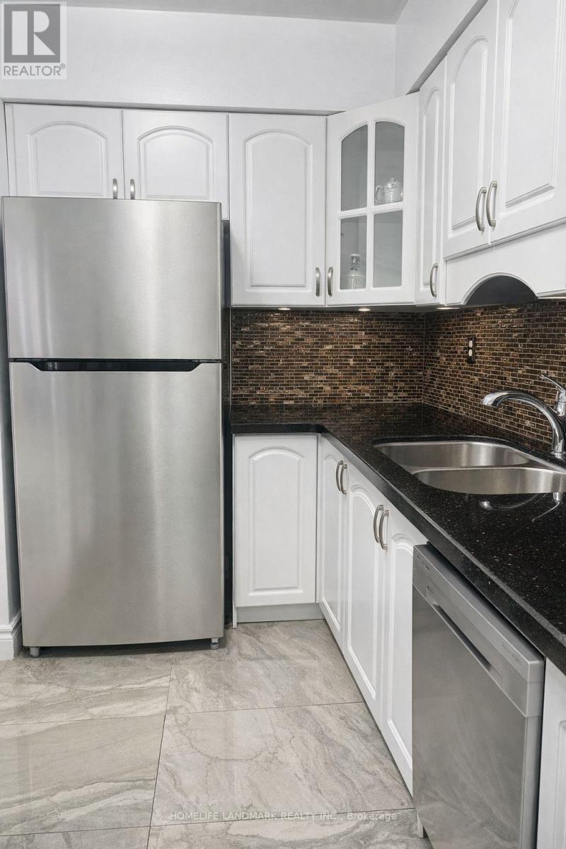 809 - 1360 York Mills Road S, Toronto, Ontario  M3A 2A2 - Photo 2 - C12674386