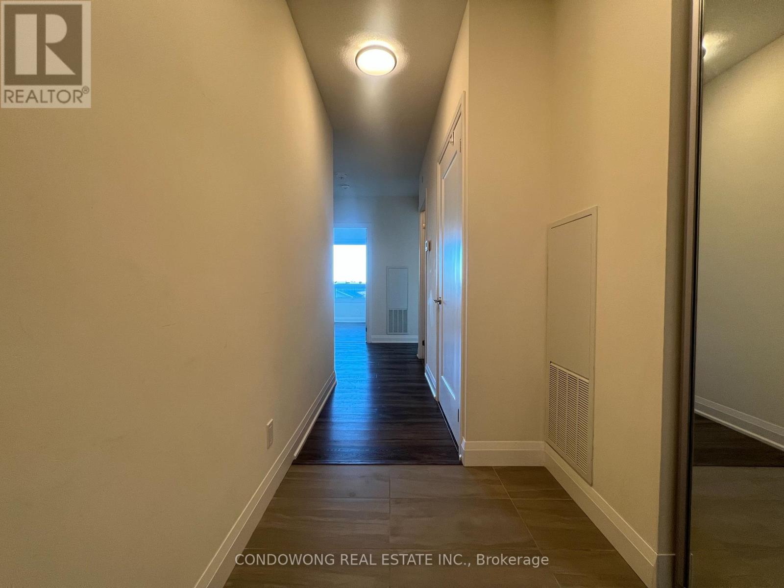 502 - 396 Highway 7 E, Richmond Hill, Ontario  L4B 0G7 - Photo 3 - N12674292