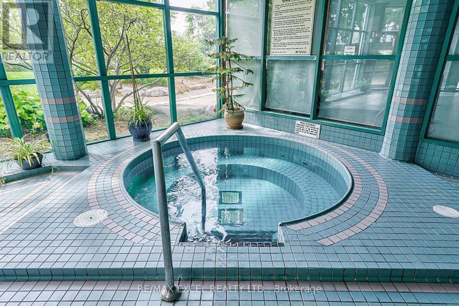 1505 - 4460 Tucana Court, Mississauga (Hurontario), Ontario  L5R 3K9 - Photo 38 - W12674336