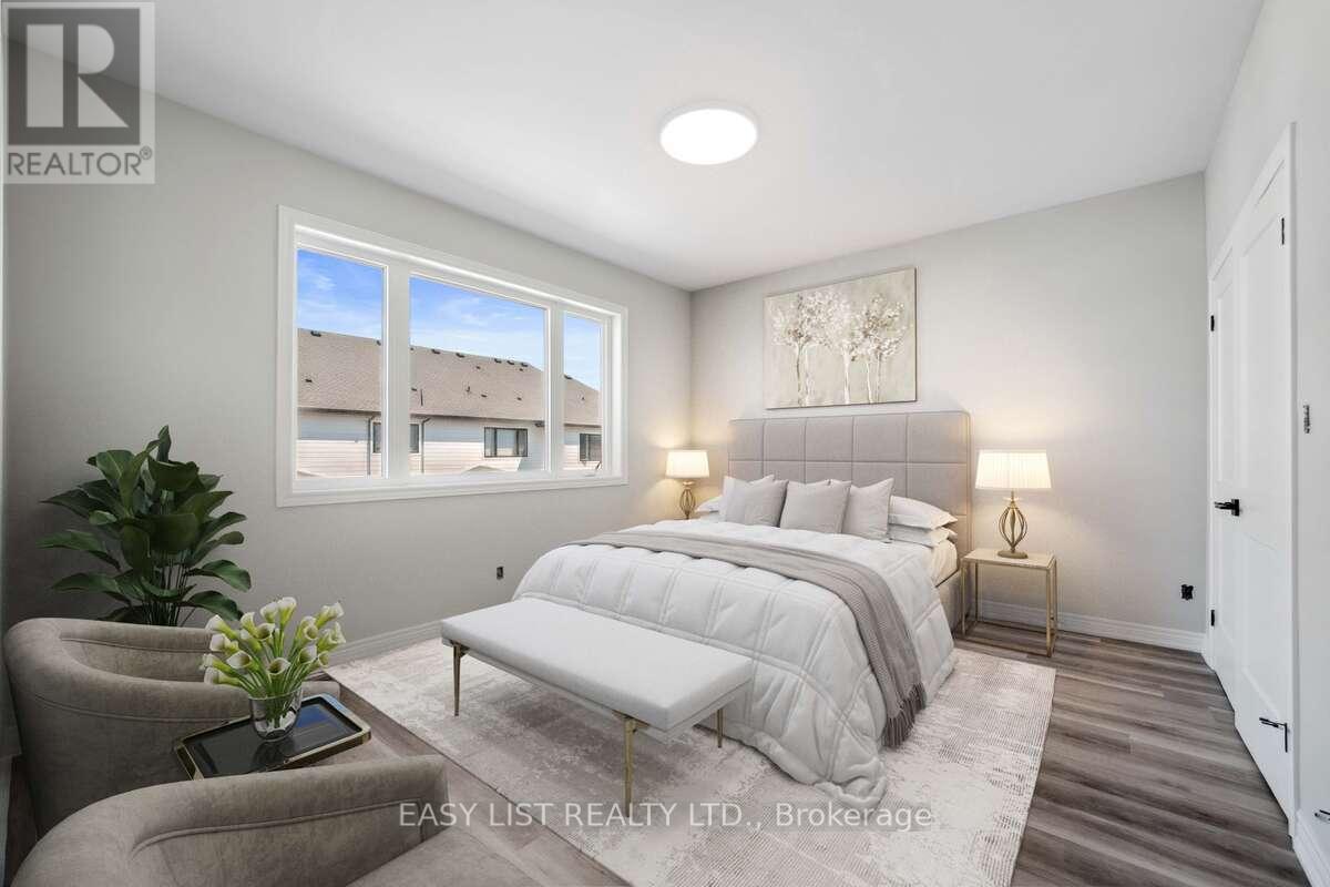 115 Ivy Crescent, Thorold, Ontario  L2V 0J9 - Photo 12 - X12674324