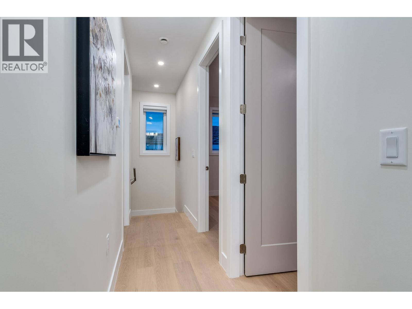 1 2945 E 44th Avenue, Vancouver, British Columbia  V5R 3A9 - Photo 17 - R3077122