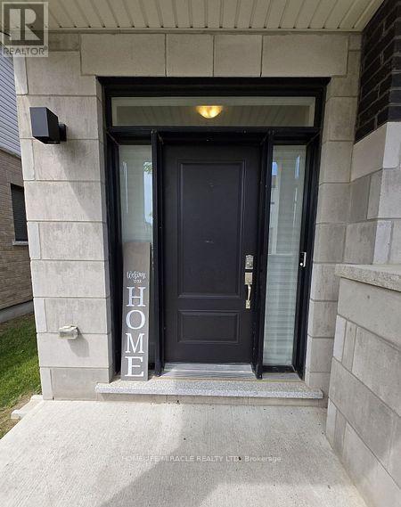 296 Okanagan Path, Oshawa, Ontario  L1H 0A7 - Photo 10 - E12671246