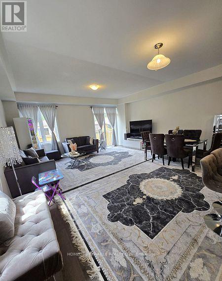 296 Okanagan Path, Oshawa, Ontario  L1H 0A7 - Photo 13 - E12671246