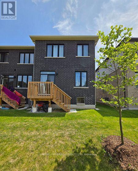 296 OKANAGAN PATH, Oshawa, Ontario