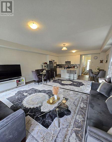 296 Okanagan Path, Oshawa, Ontario  L1H 0A7 - Photo 17 - E12671246