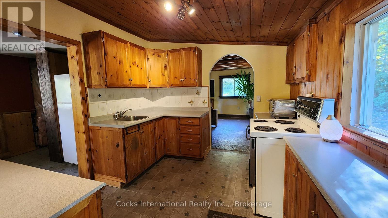 205 Lockes Road, Perry, Ontario  P0A 1R0 - Photo 9 - X12674394