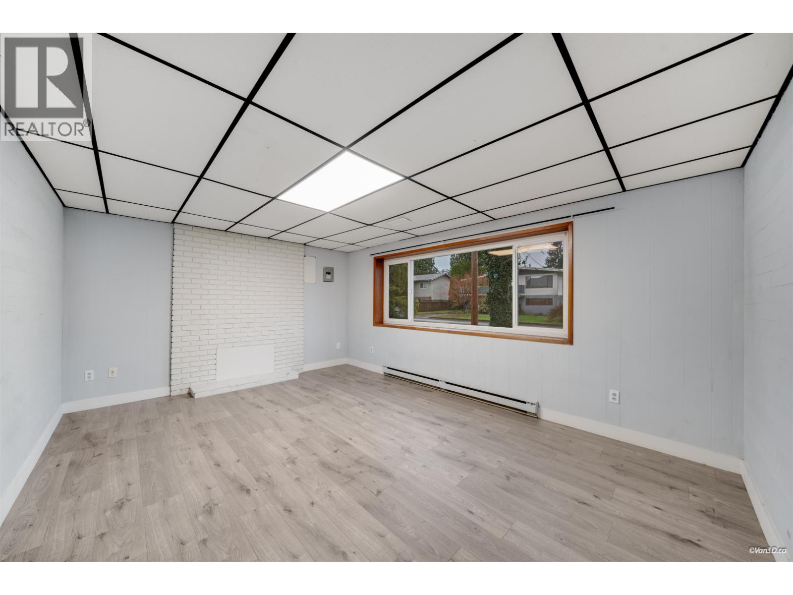 3728 Inverness Street, Port Coquitlam, British Columbia  V3B 3B6 - Photo 27 - R3077176