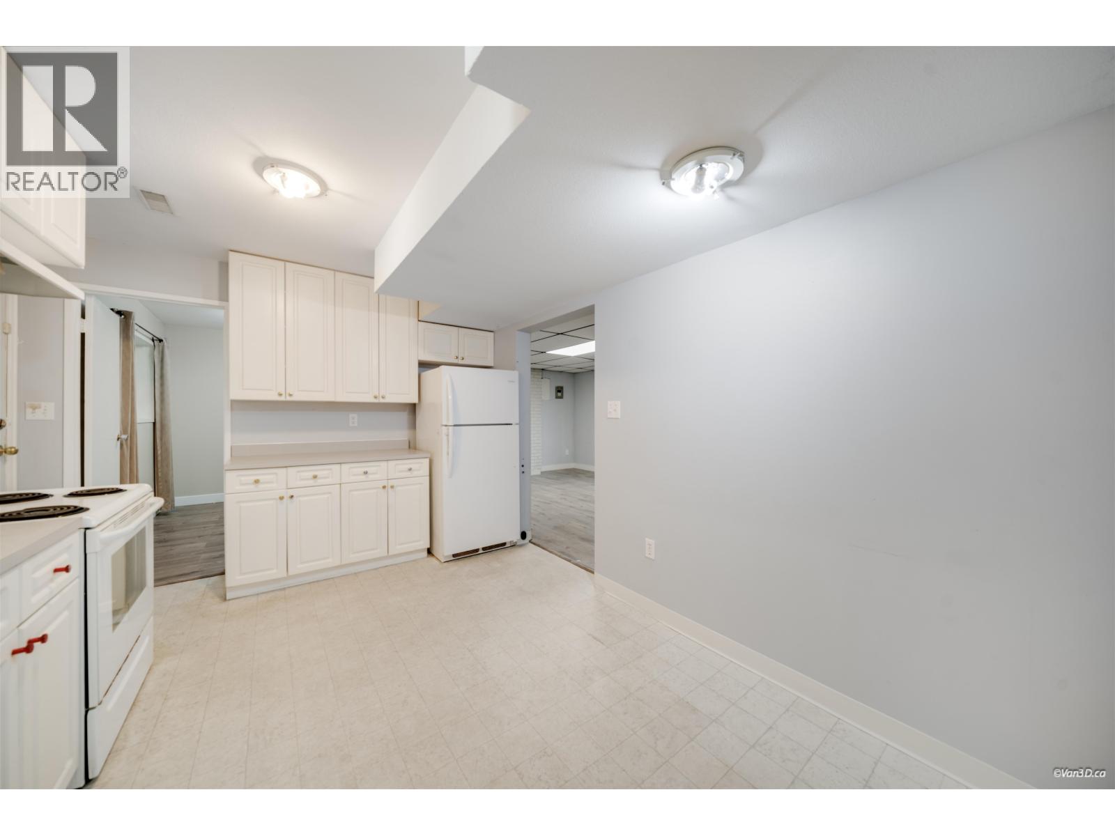 3728 Inverness Street, Port Coquitlam, British Columbia  V3B 3B6 - Photo 31 - R3077176