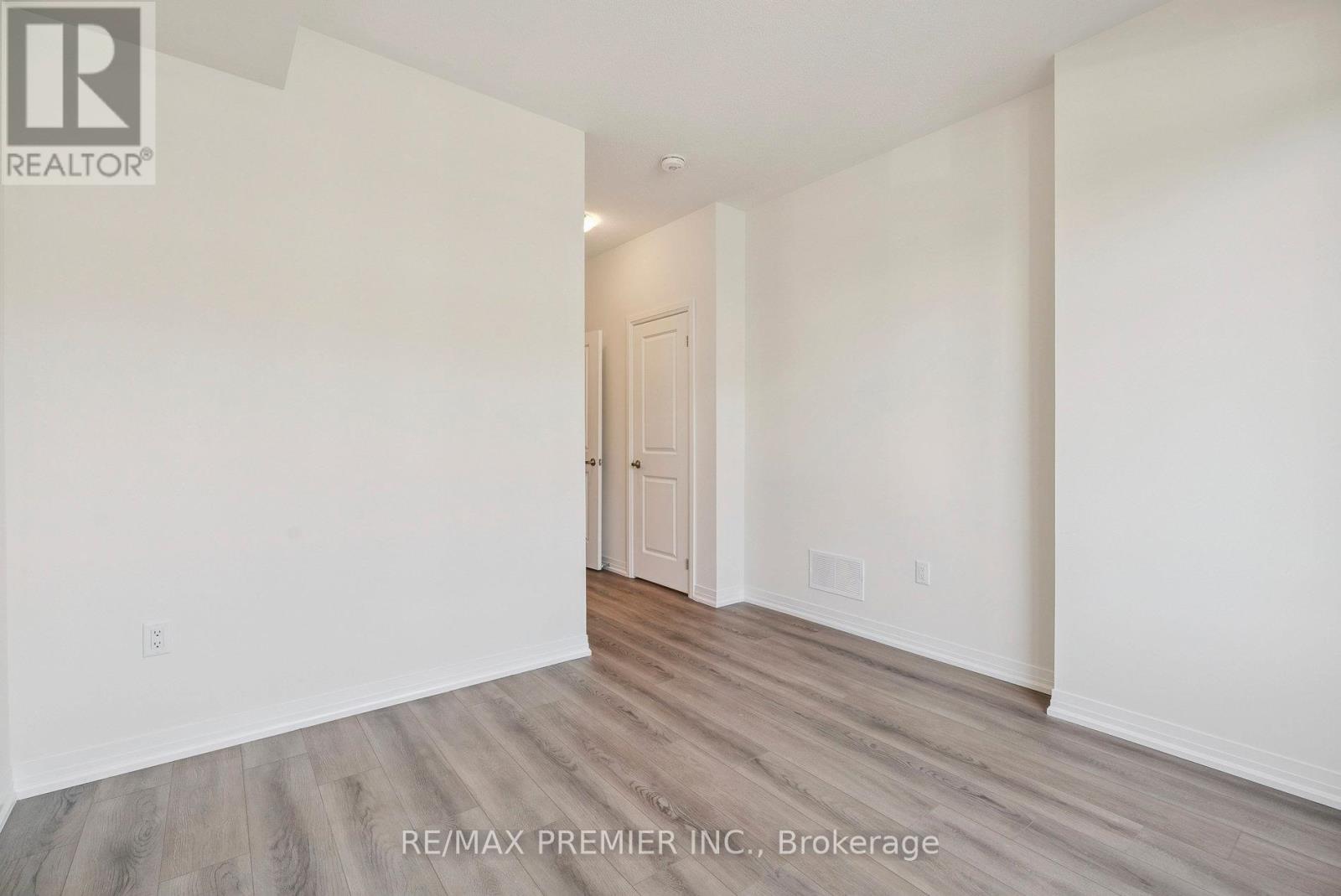 38 Cherry Hill Lane, Barrie, Ontario  L4N 6K7 - Photo 26 - S12674288