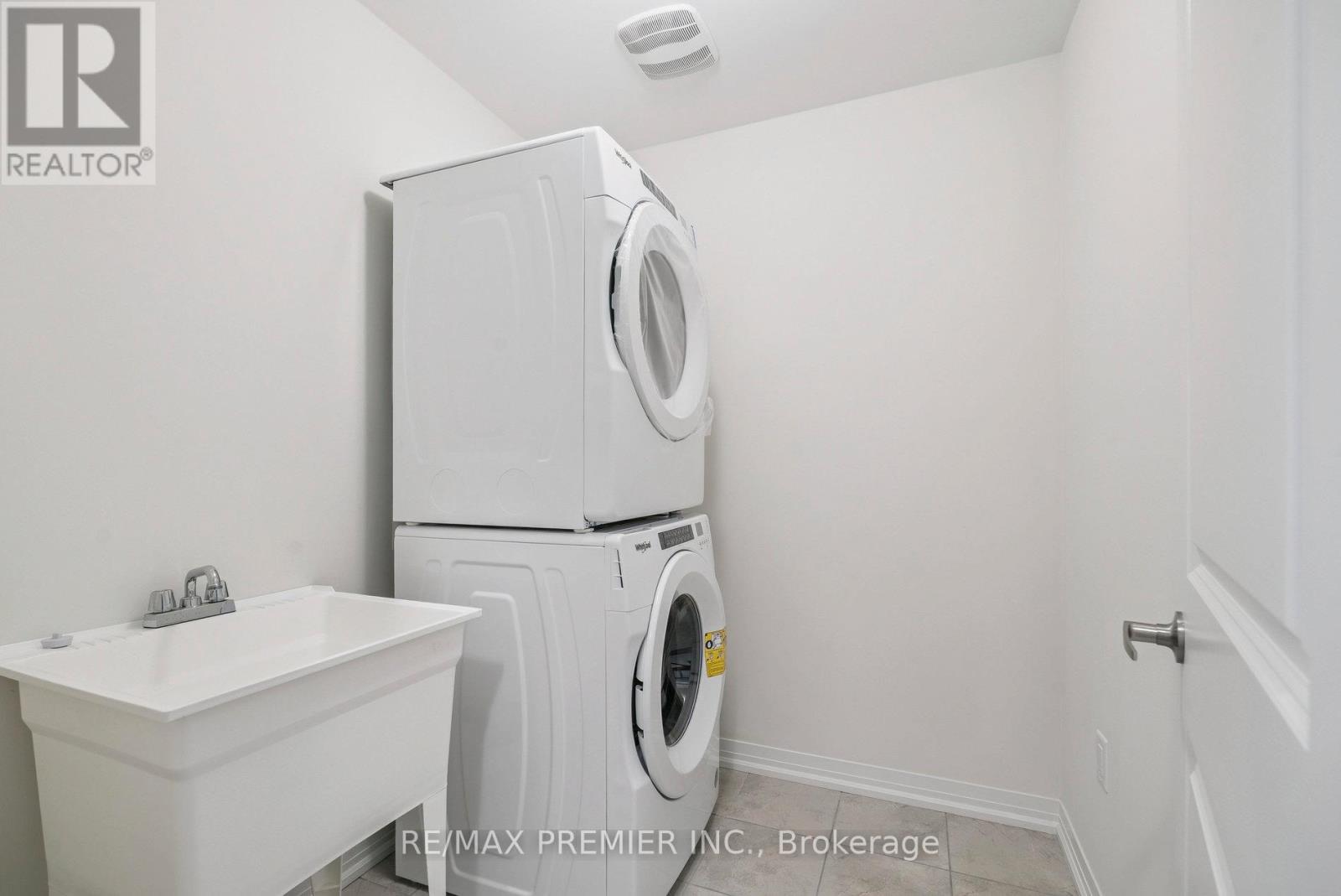 38 Cherry Hill Lane, Barrie, Ontario  L4N 6K7 - Photo 41 - S12674288