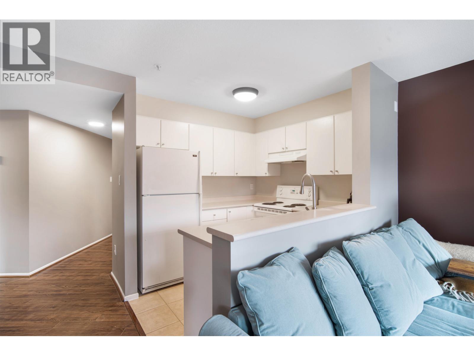 321 225 Newport Drive, Port Moody, British Columbia  V3H 5C7 - Photo 8 - R3077193