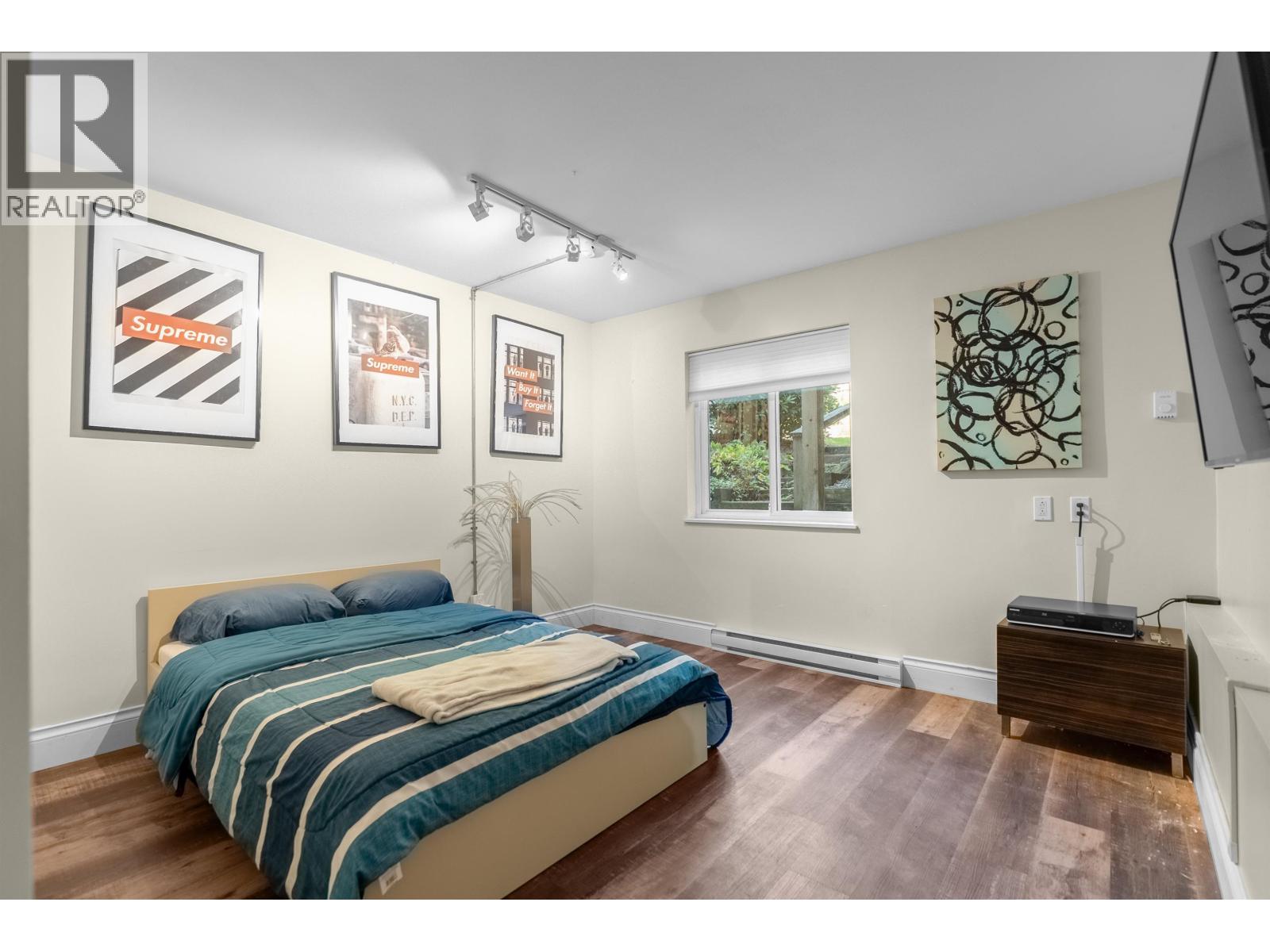 324 E 24th Street, North Vancouver, British Columbia V7L 3E8 - Photo 23 - R3077198