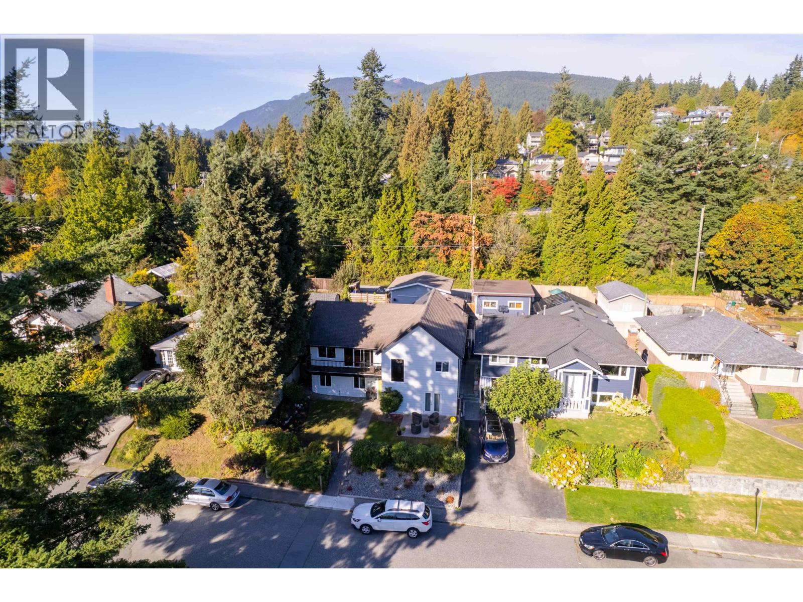 324 E 24th Street, North Vancouver, British Columbia V7L 3E8 - Photo 39 - R3077198