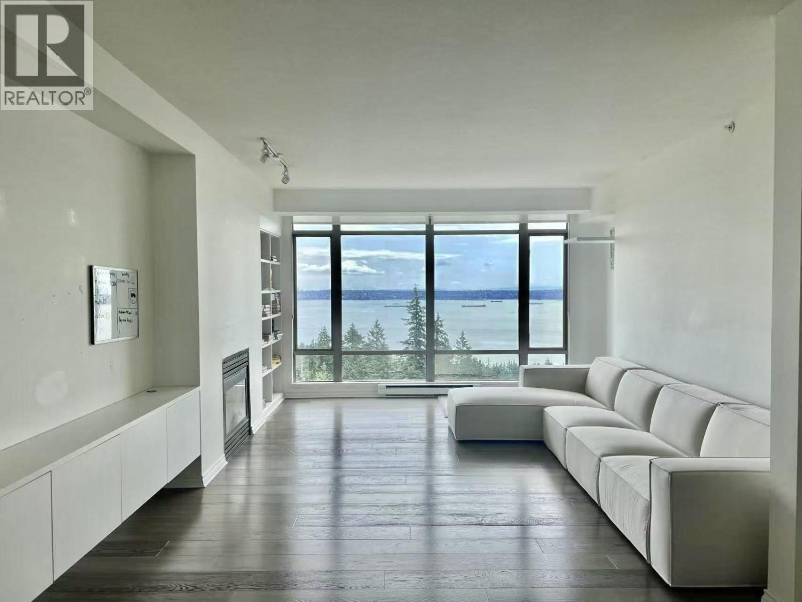 801 3131 DEER RIDGE DRIVE, West Vancouver, British Columbia