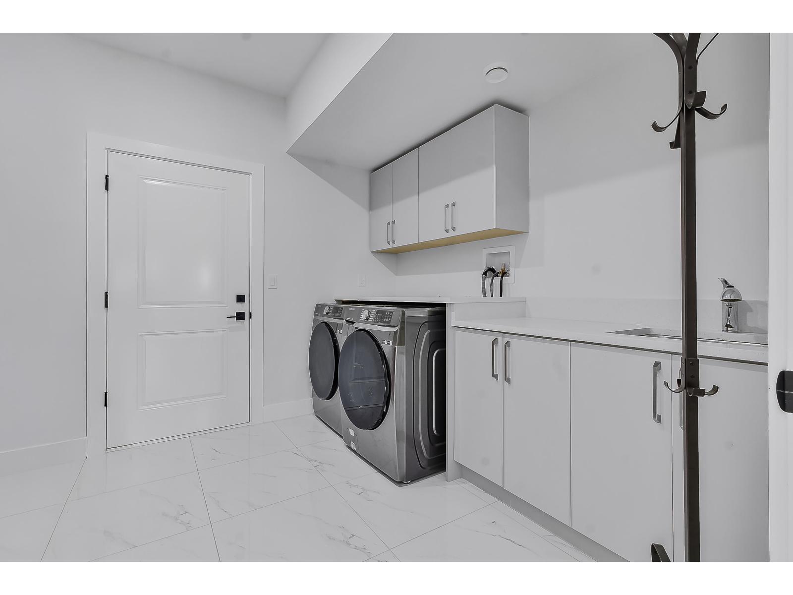 33967 Barker Court, Mission, British Columbia  V2V 6B2 - Photo 26 - R3077245