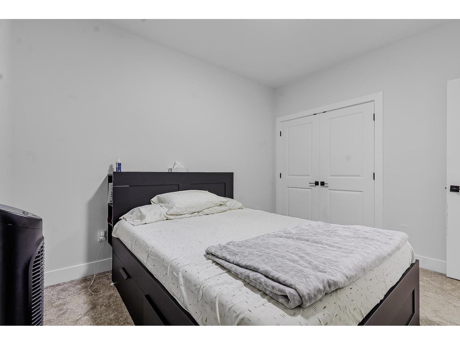 33967 Barker Court, Mission, British Columbia  V2V 6B2 - Photo 34 - R3077245