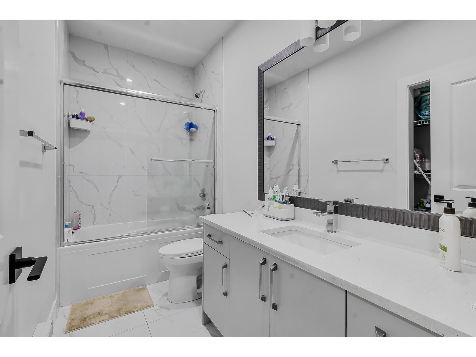 33967 Barker Court, Mission, British Columbia  V2V 6B2 - Photo 32 - R3077245