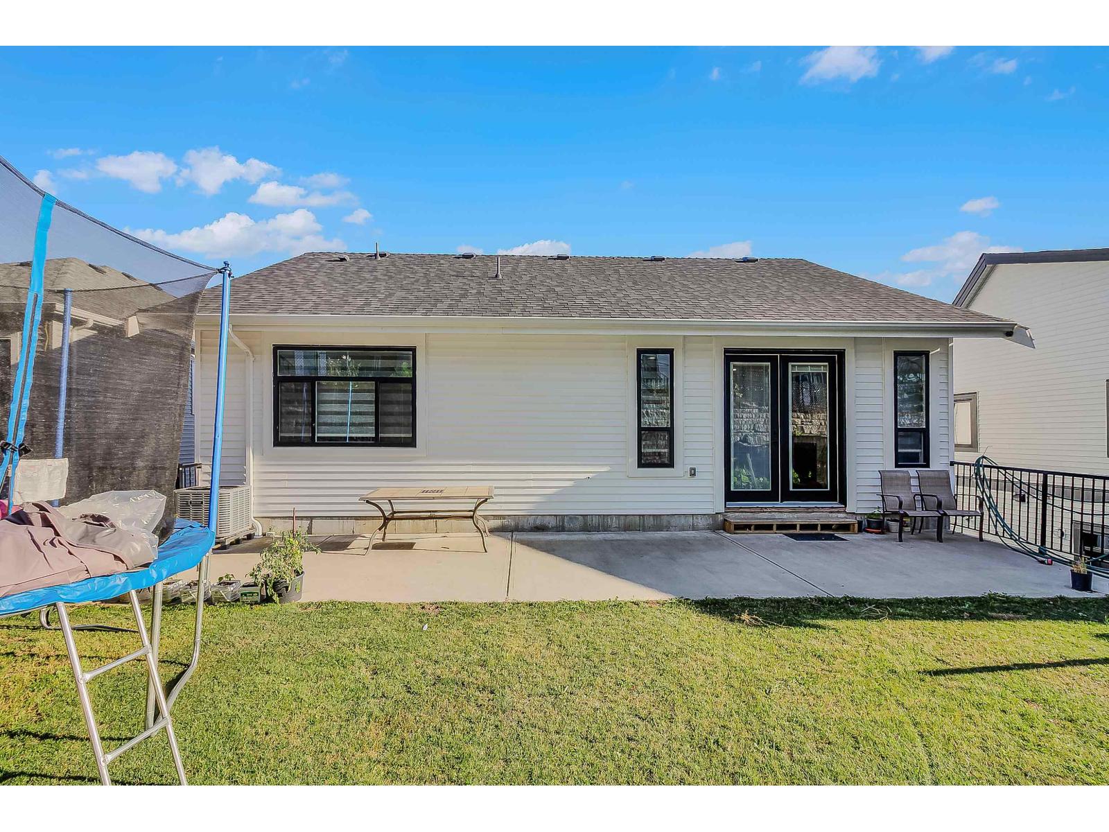 33967 Barker Court, Mission, British Columbia  V2V 6B2 - Photo 39 - R3077245