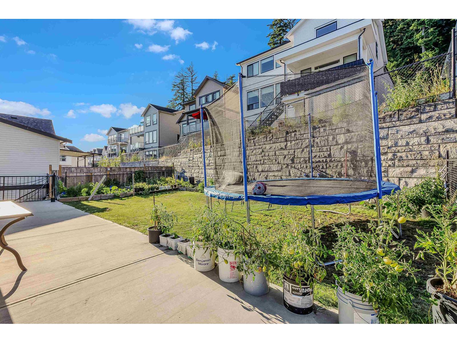 33967 Barker Court, Mission, British Columbia  V2V 6B2 - Photo 38 - R3077245