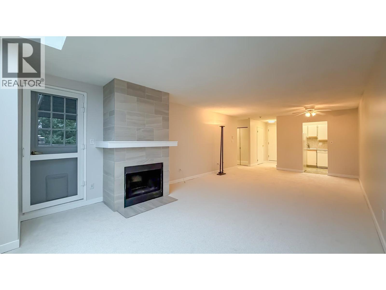 Listing Picture 5 of 22 : 304 7300 MOFFATT ROAD, Richmond / 烈治文 - 魯藝地產 Yvonne Lu Group - MLS Medallion Club Member