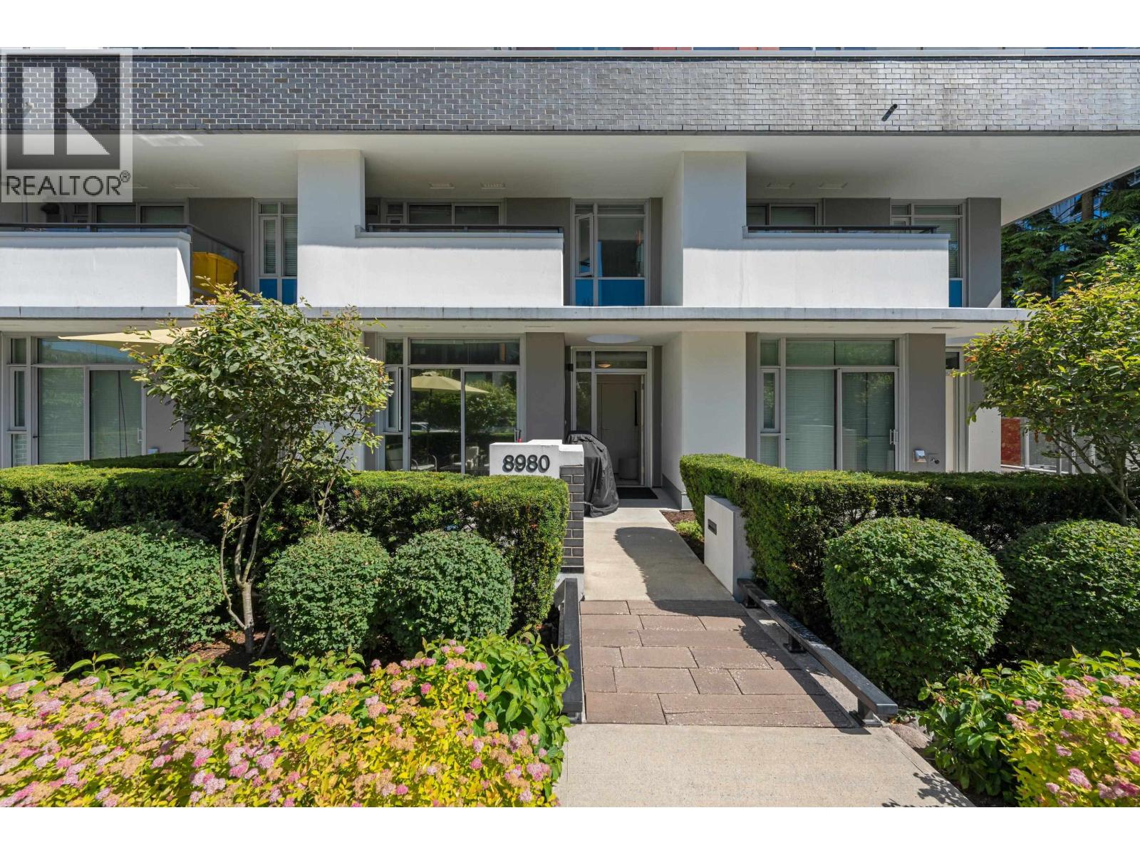 8980 UNIVERSITY CRESCENT, Burnaby