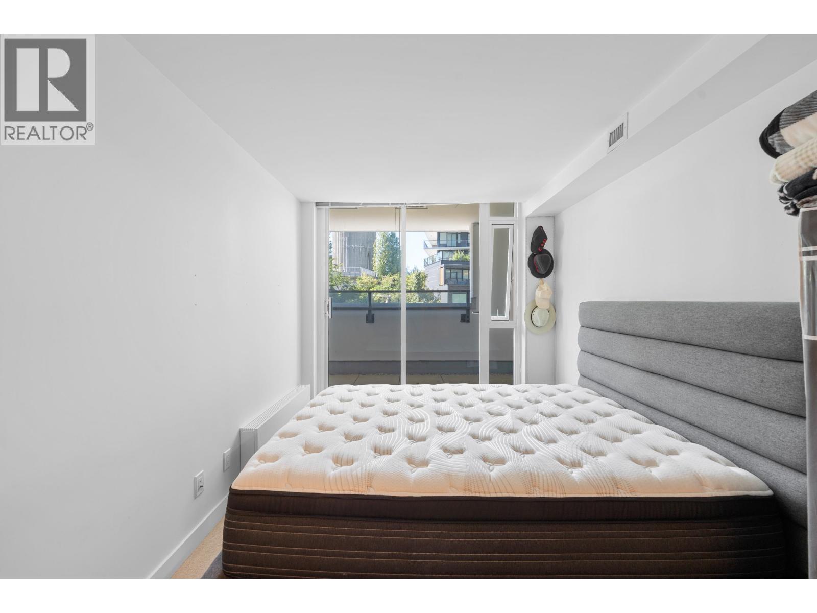 8980 University Crescent, Burnaby, British Columbia  V5A 4Y8 - Photo 21 - R3077226